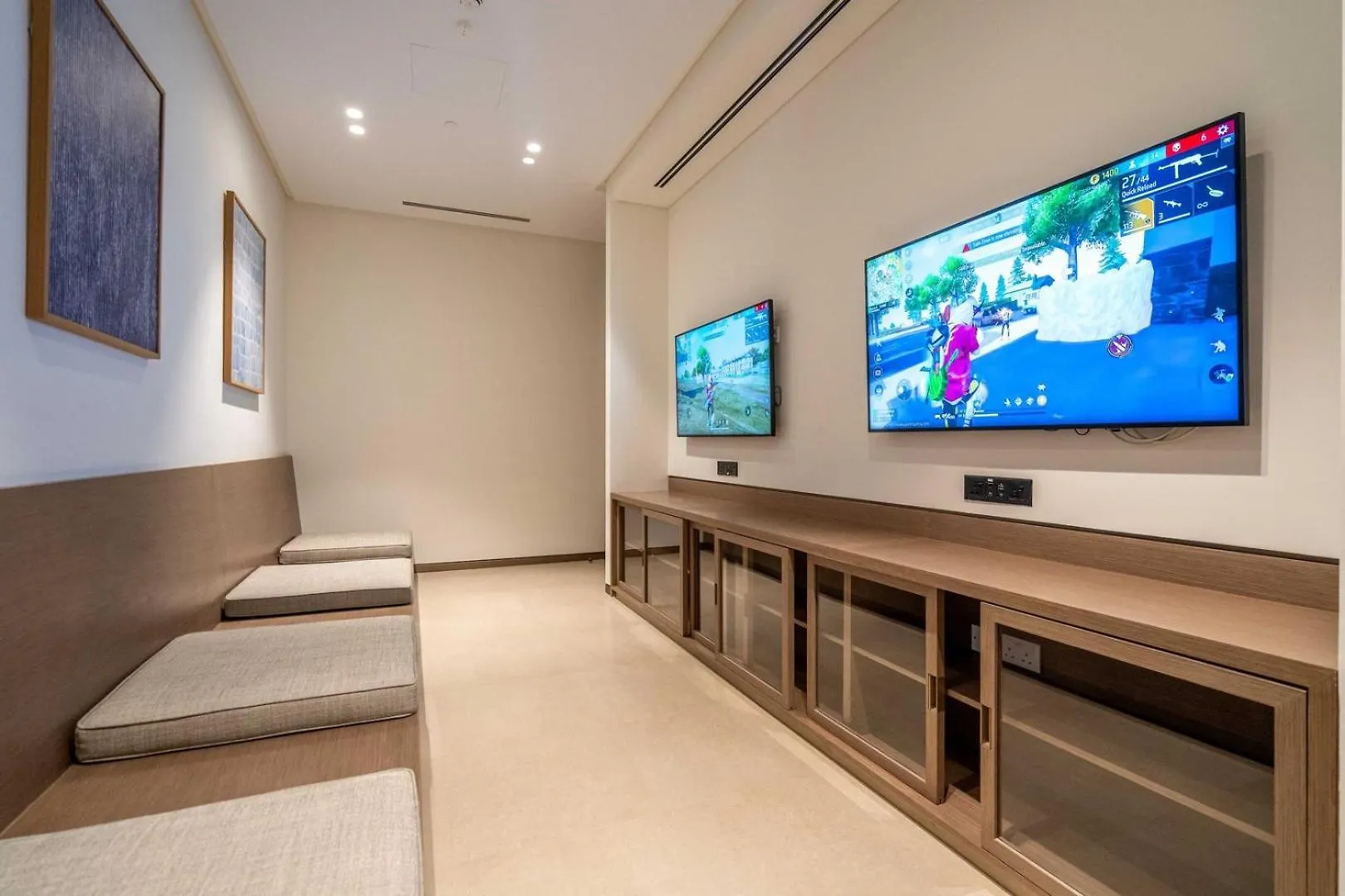 Guestready - Luxurious Home In Downtown Dubai 0*,  United Arab Emirates